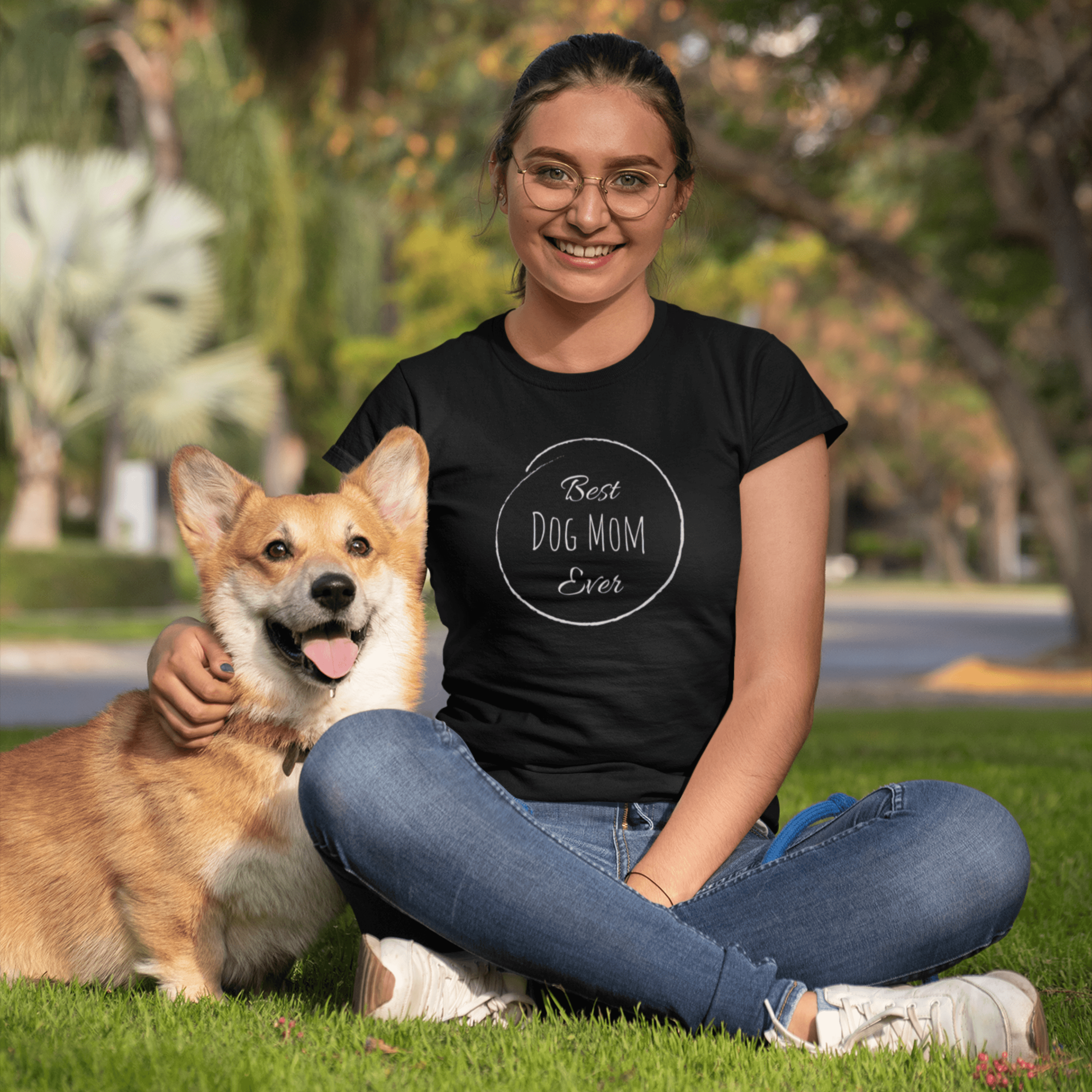 Best Dog Mom Ever (Unisex Tee) - DoggoAppreciation